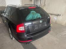 SKODA Octavia Combi 2.0 RS, Petrol, Second hand / Used, Manual - 3