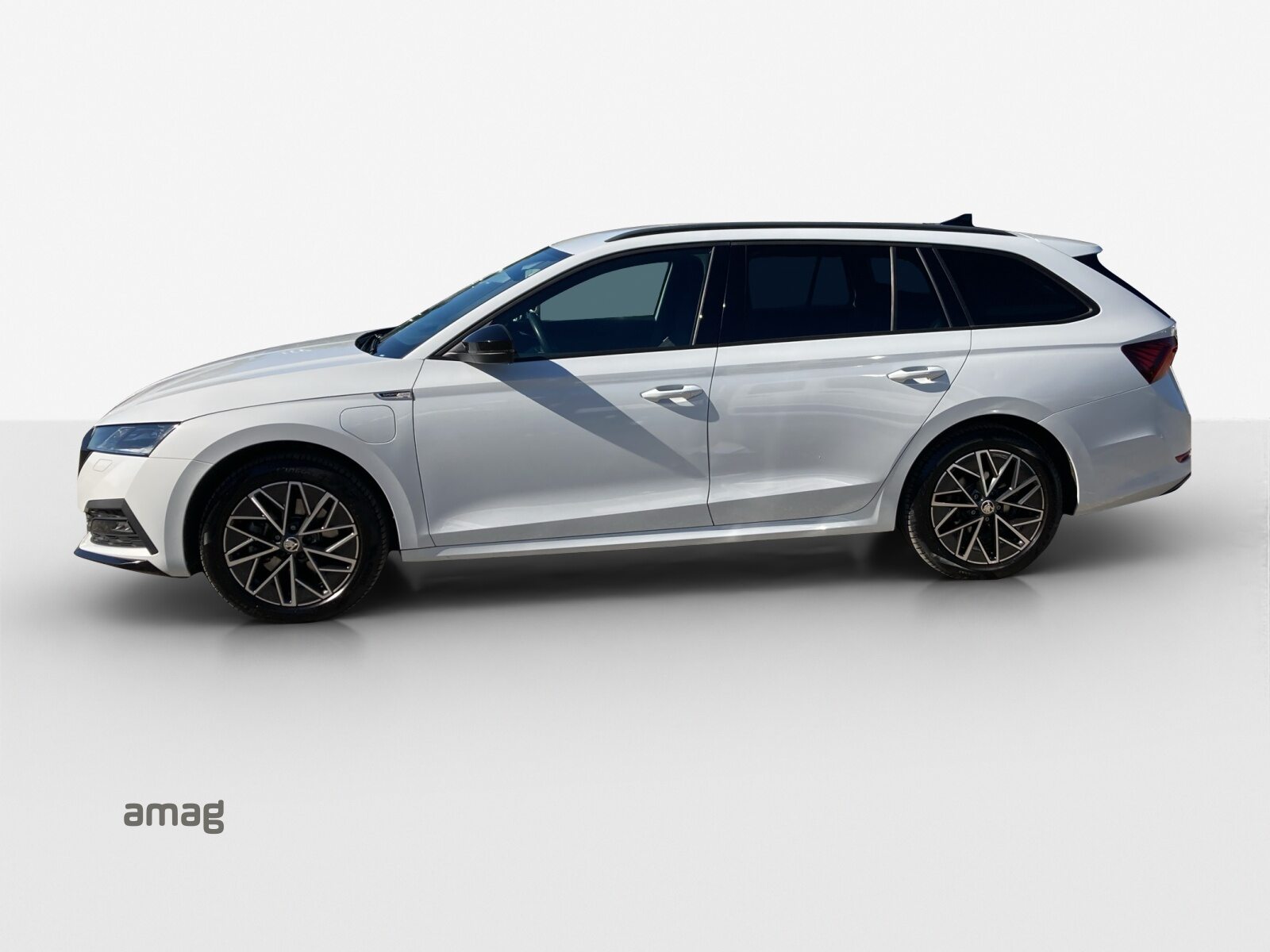 SKODA Octavia SportLine iV Plug-in-Hybrid (Netto), Hybride Intégral Essence/Électricité, Occasion / Utilisé, Automatique - 3