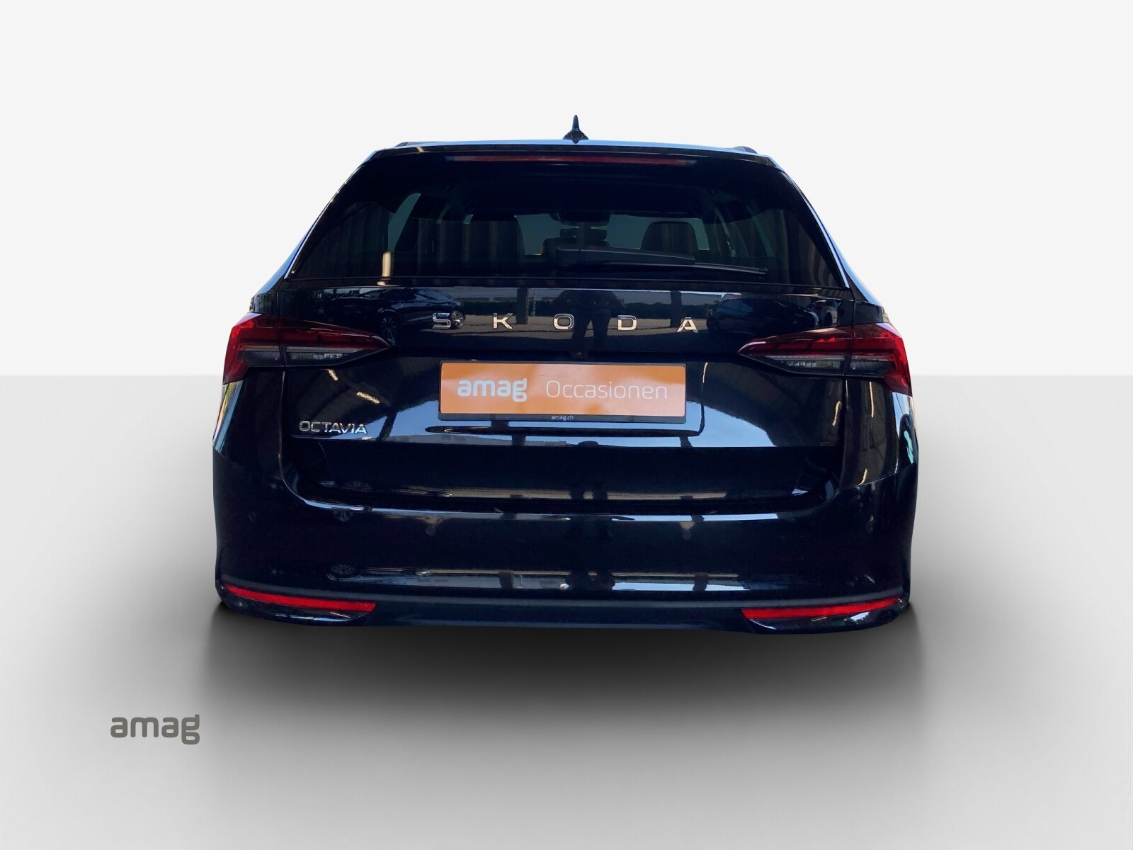 SKODA Octavia Selection, Diesel, Occasion / Gebraucht, Automatik - 4