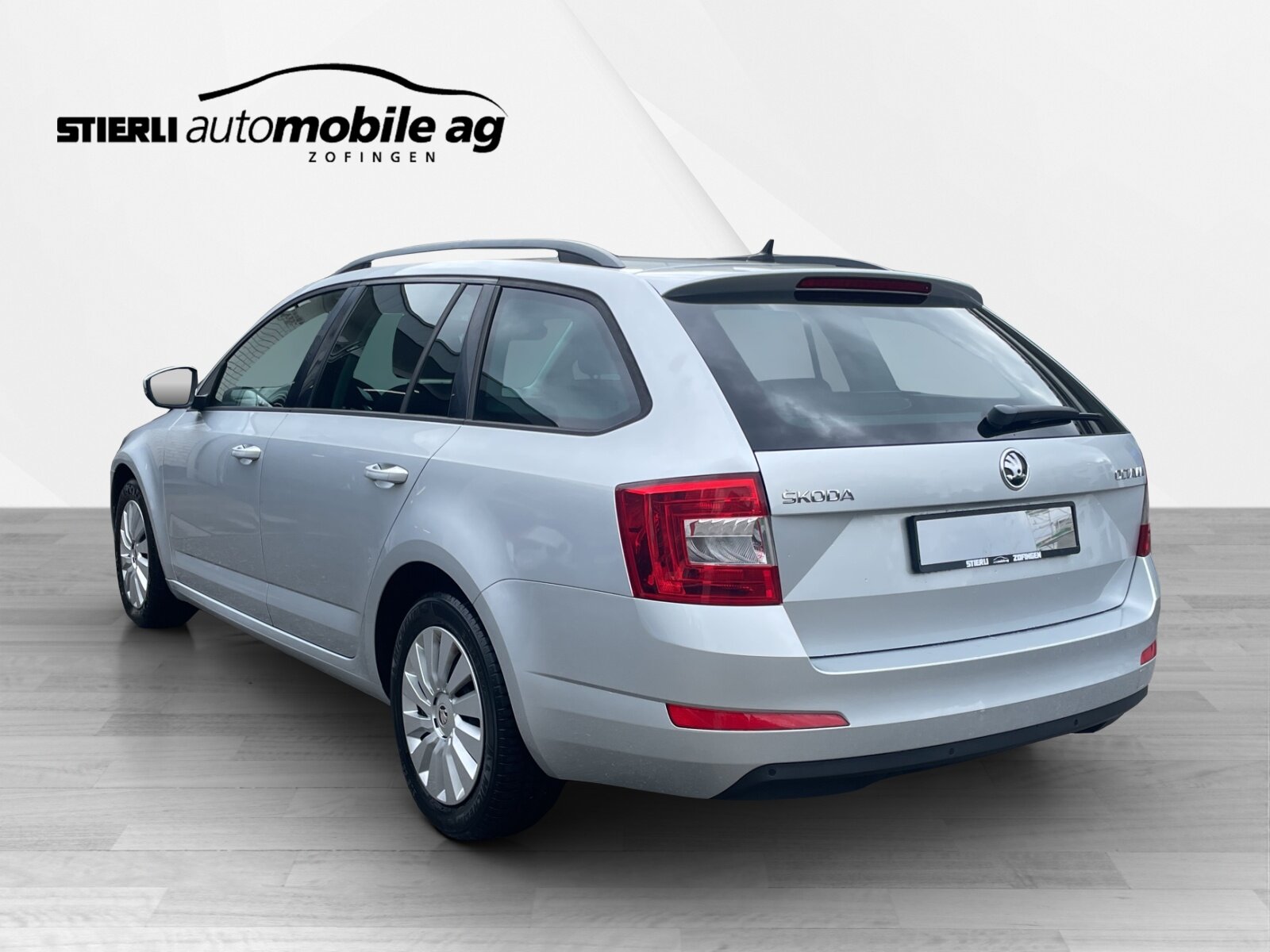 SKODA Octavia Combi 1.6 TDI 110 Ambition DSG, Diesel, Occasion / Utilisé, Automatique - 7