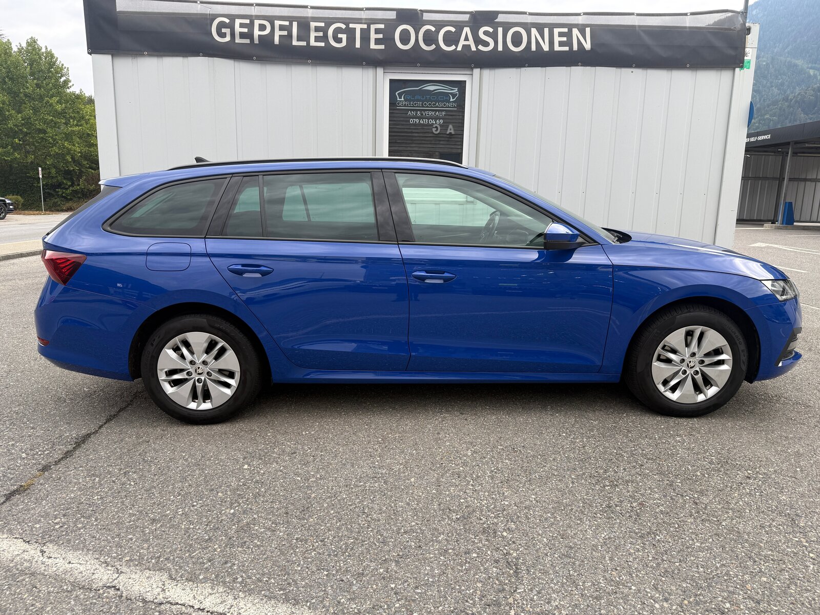 SKODA Octavia Combi 2.0 TDI DSG Ambition *TOP-AUSSTATTUNG*, Diesel, Occasion / Utilisé, Automatique - 3