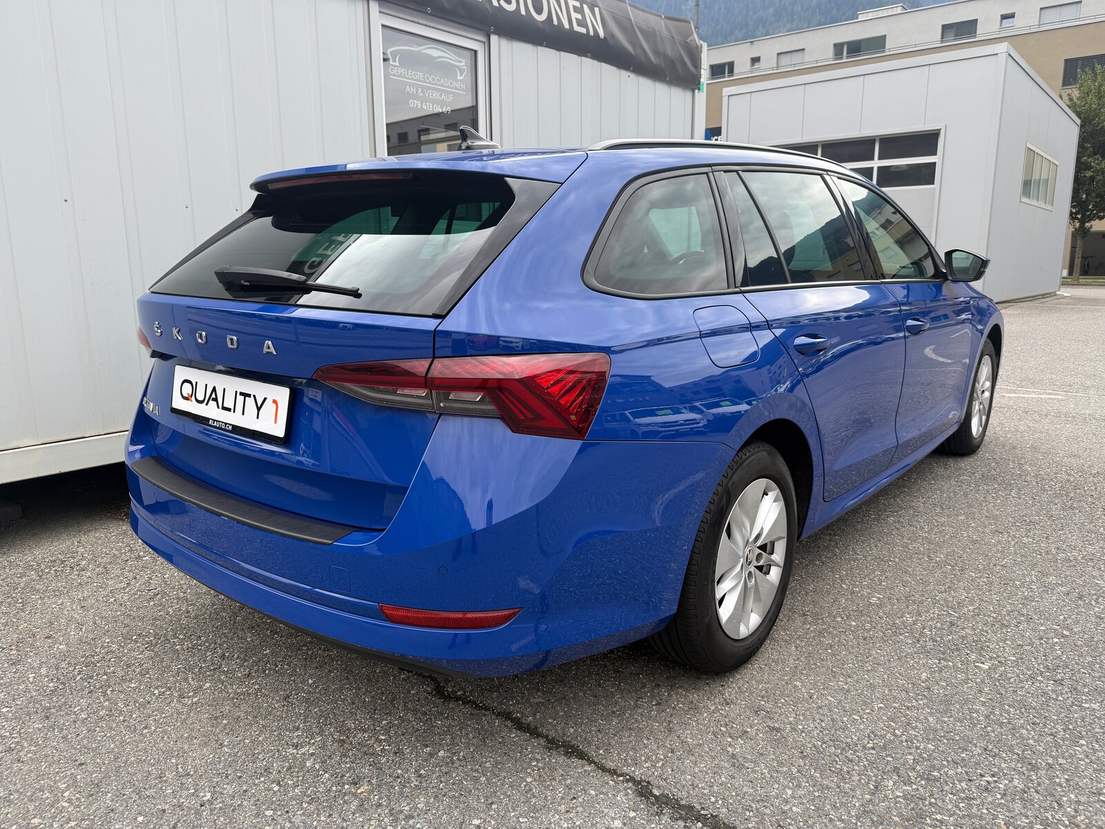 SKODA Octavia Combi 2.0 TDI DSG Ambition *TOP-AUSSTATTUNG*, Diesel, Occasion / Utilisé, Automatique - 4
