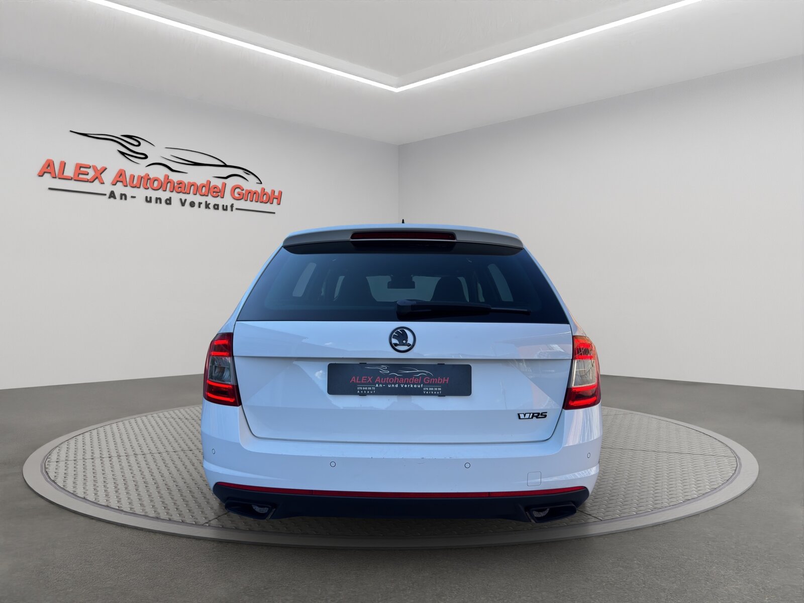 SKODA Octavia Combi 2.0 TSI RS DSG, Benzin, Occasion / Gebraucht, Automatik - 5