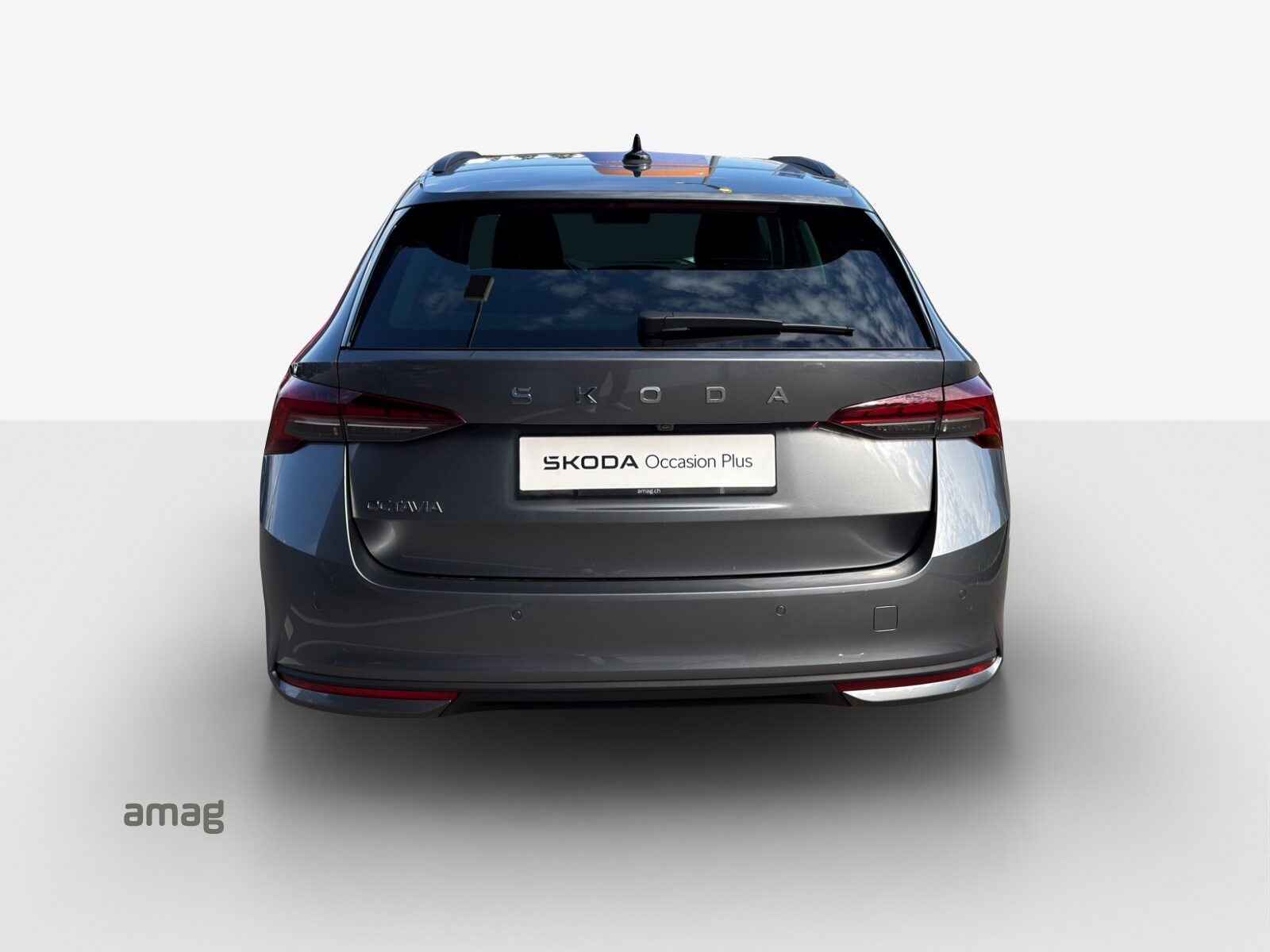 SKODA Octavia Selection MHEV, Benzin, Occasion / Gebraucht, Automatik - 4