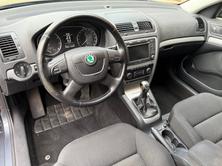 SKODA Octavia Combi 1.8 TSI Elegance, Benzin, Occasion / Gebraucht, Handschaltung - 3
