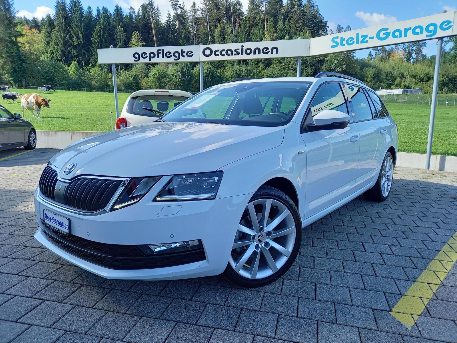 SKODA Octavia Combi 1.5 TSI Soleil DSG