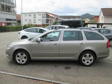 SKODA Octavia Combi 1.4 TSI Twenty20, Petrol, Second hand / Used, Manual - 2