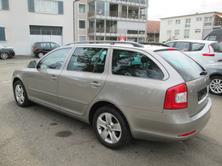 SKODA Octavia Combi 1.4 TSI Twenty20, Petrol, Second hand / Used, Manual - 3