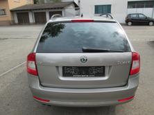 SKODA Octavia Combi 1.4 TSI Twenty20, Petrol, Second hand / Used, Manual - 4