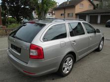 SKODA Octavia Combi 1.4 TSI Twenty20, Petrol, Second hand / Used, Manual - 5