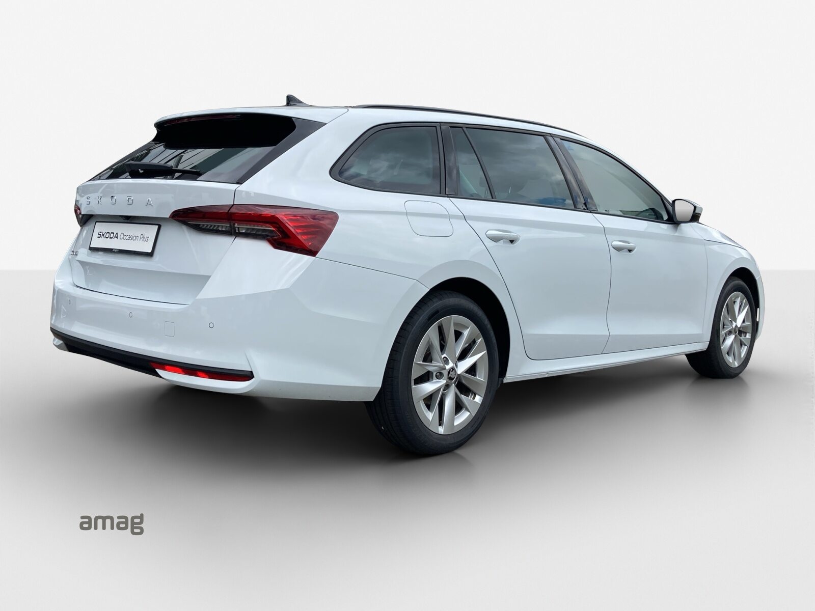 SKODA Octavia Selection MHEV, Essence, Occasion / Utilisé, Automatique - 5