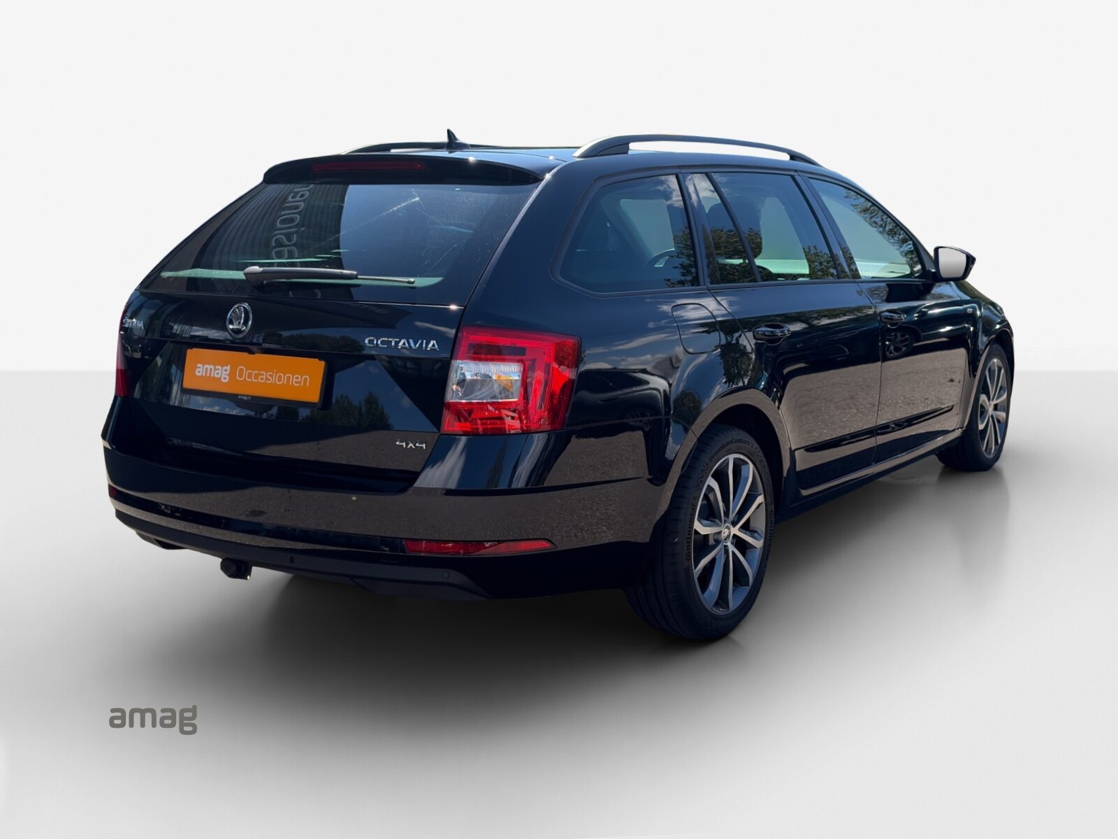 SKODA OCTAVIA Combi Soleil (Netto), Benzin, Occasion / Gebraucht, Automatik - 5