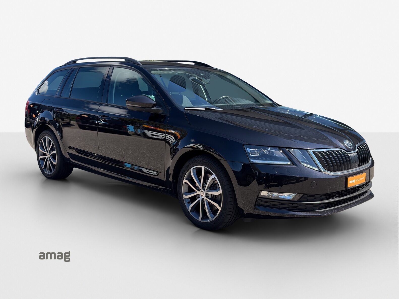 SKODA OCTAVIA Combi Soleil (Netto), Benzin, Occasion / Gebraucht, Automatik - 6