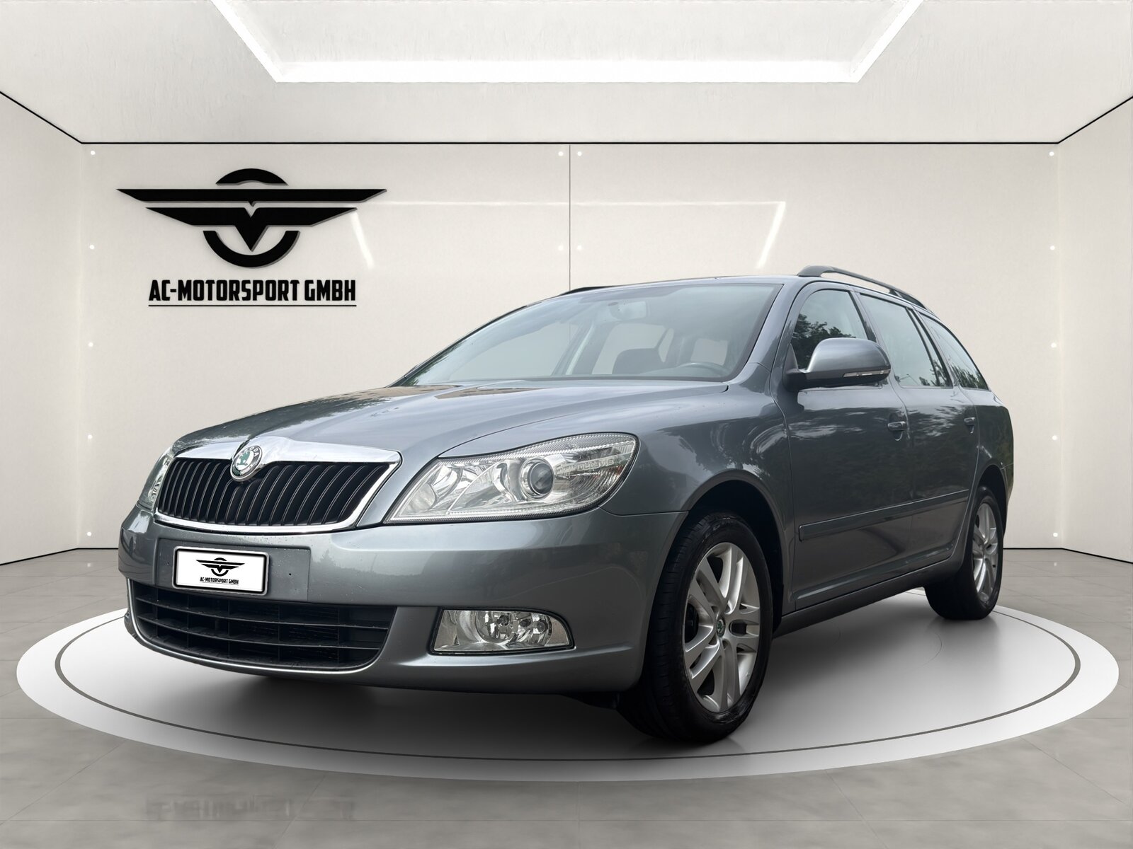 SKODA Octavia Combi 2.0 TDI Elegance 4x4 DSG