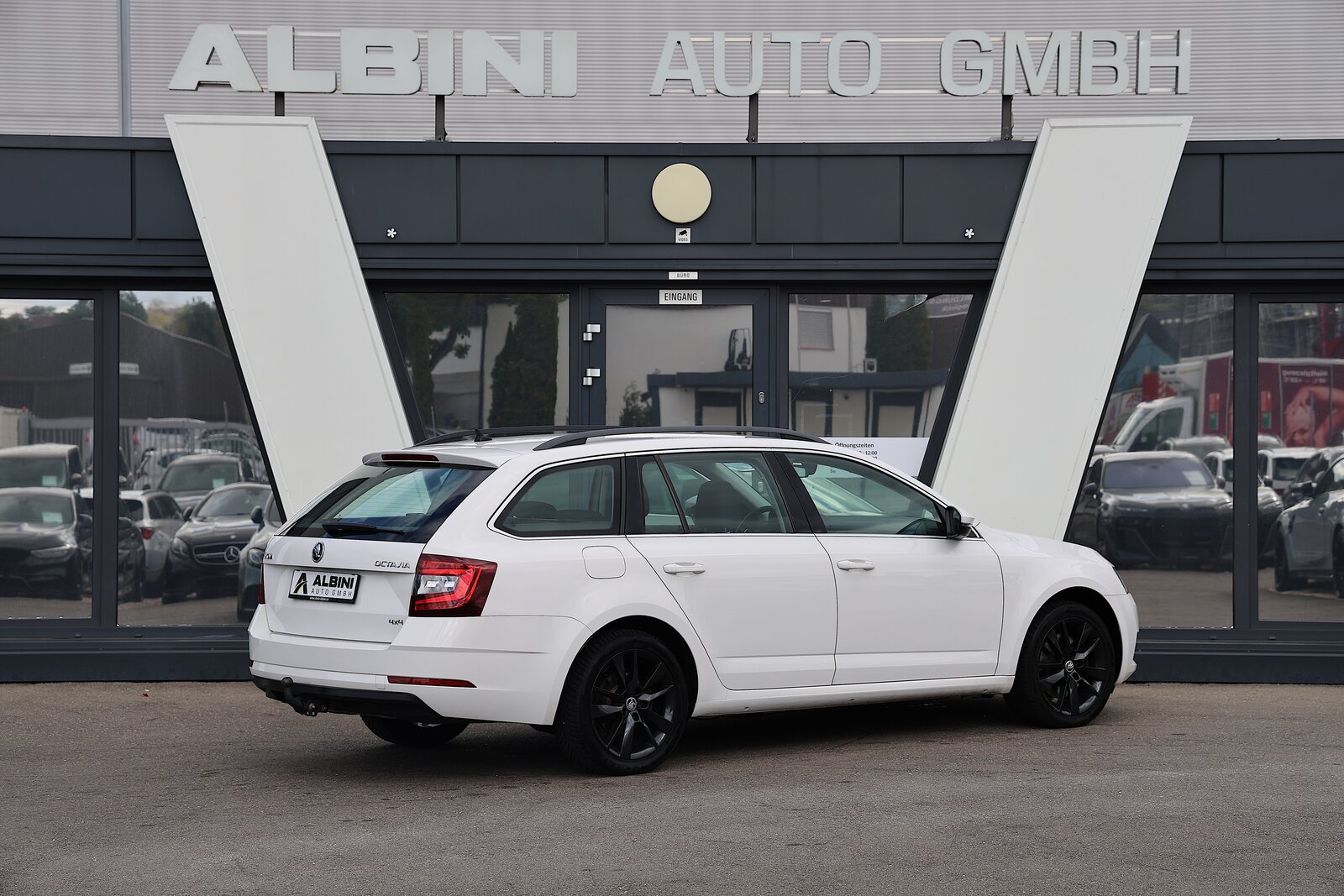SKODA Octavia Combi 2.0 TDI 184 Ambition 4x4 DSG, Diesel, Occasioni / Usate, Automatico - 3