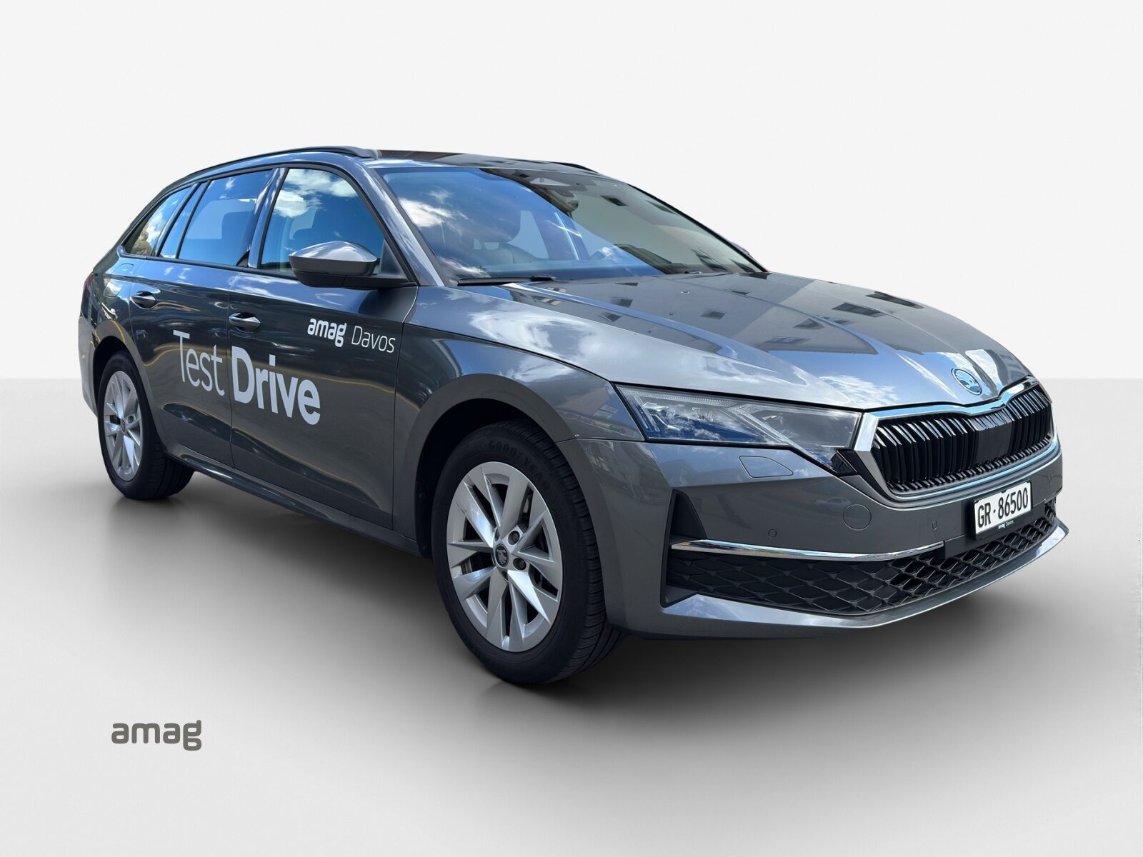 SKODA Octavia Selection, Benzin, Occasion / Gebraucht, Automatik - 6