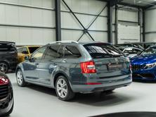 SKODA Octavia Combi 1.8 TSI Elegance 4x4 DSG, Petrol, Second hand / Used, Automatic - 2