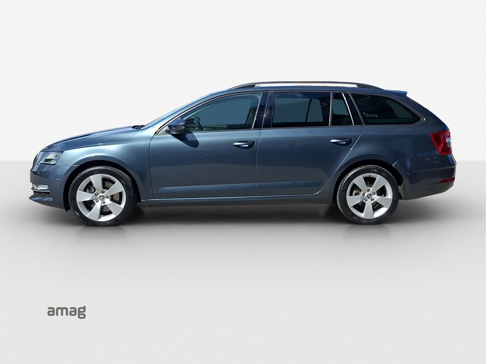 SKODA OCTAVIA Combi Style, Benzin, Occasion / Gebraucht, Automatik - 2