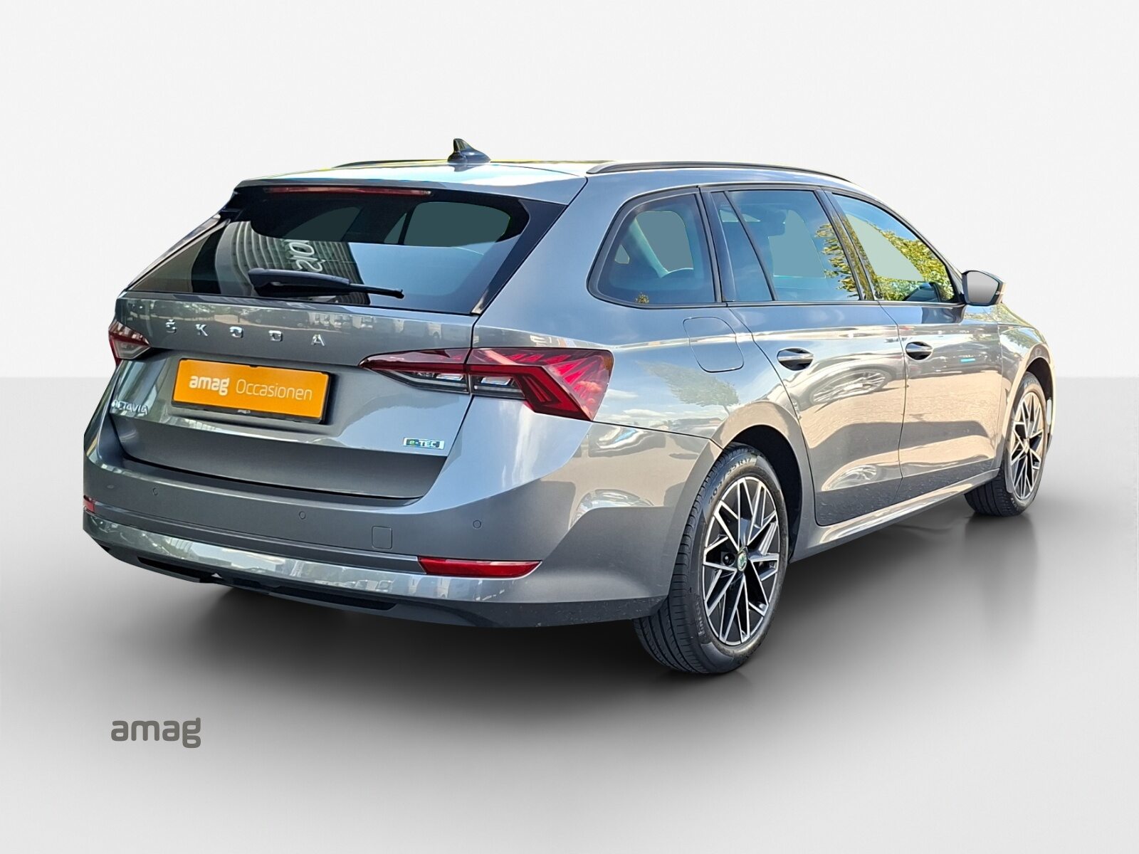 SKODA Octavia Style mHEV, Petrol, Second hand / Used, Automatic - 5