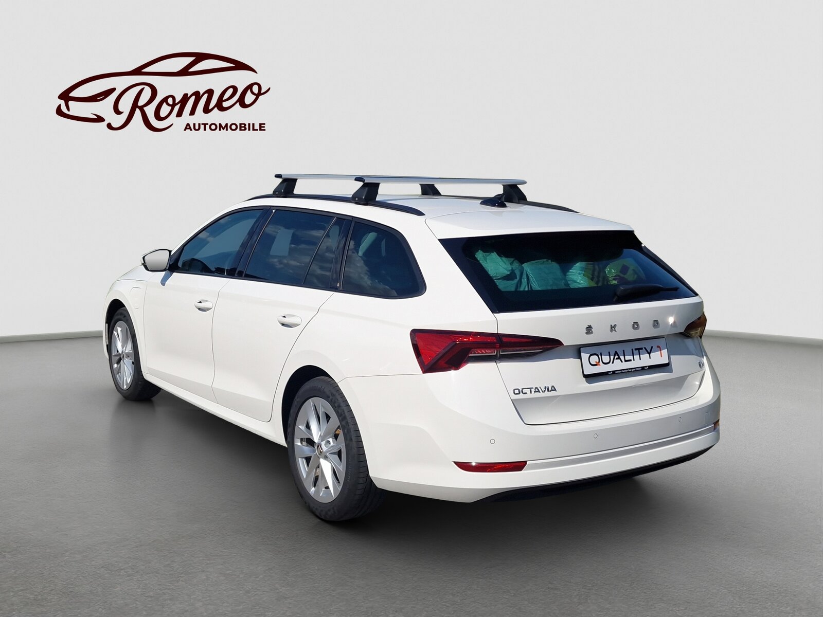 SKODA Octavia Combi 1.4 TSI PHEV DSG Style ** Frisch ab MFK, Plug-in-Hybrid Benzin/Elektro, Occasion / Gebraucht, Automatik - 3