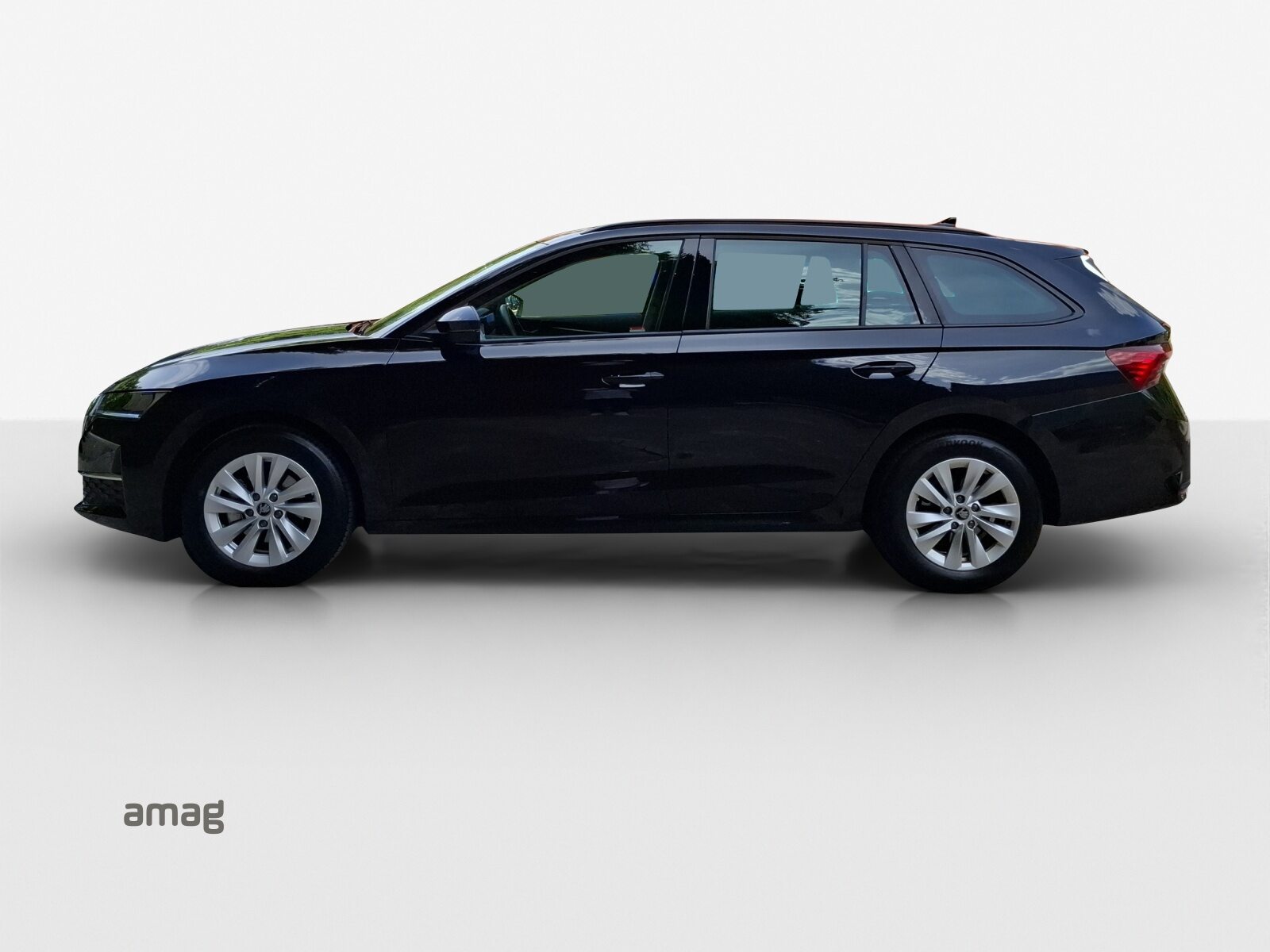 SKODA Octavia Selection, Diesel, Second hand / Used, Automatic - 2