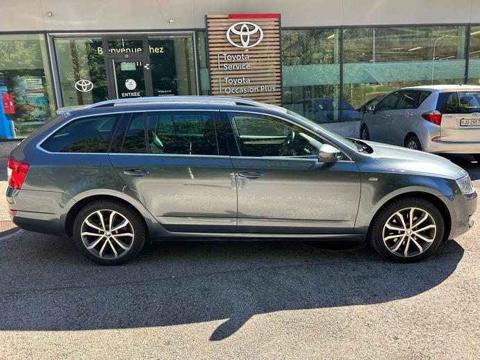 SKODA Octavia Combi 1.8 TSI Swiss Edition 4x4 DSG, Benzin, Occasion / Gebraucht, Automatik