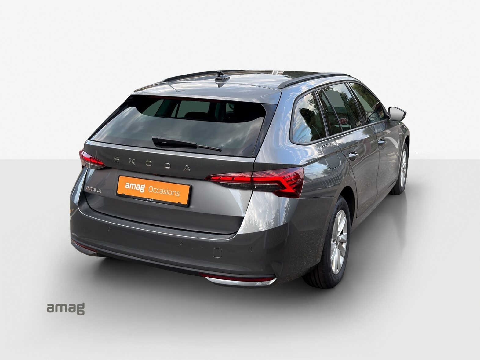 SKODA Octavia Selection MHEV, Essence, Occasion / Utilisé, Automatique - 5