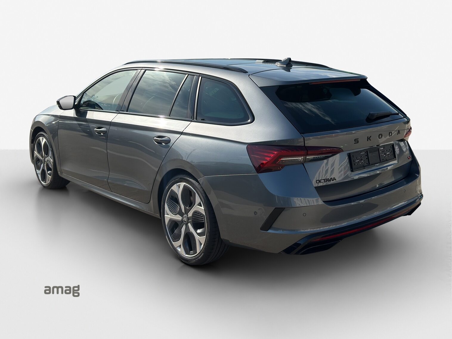 SKODA Octavia RS, Benzin, Occasion / Gebraucht, Automatik - 3