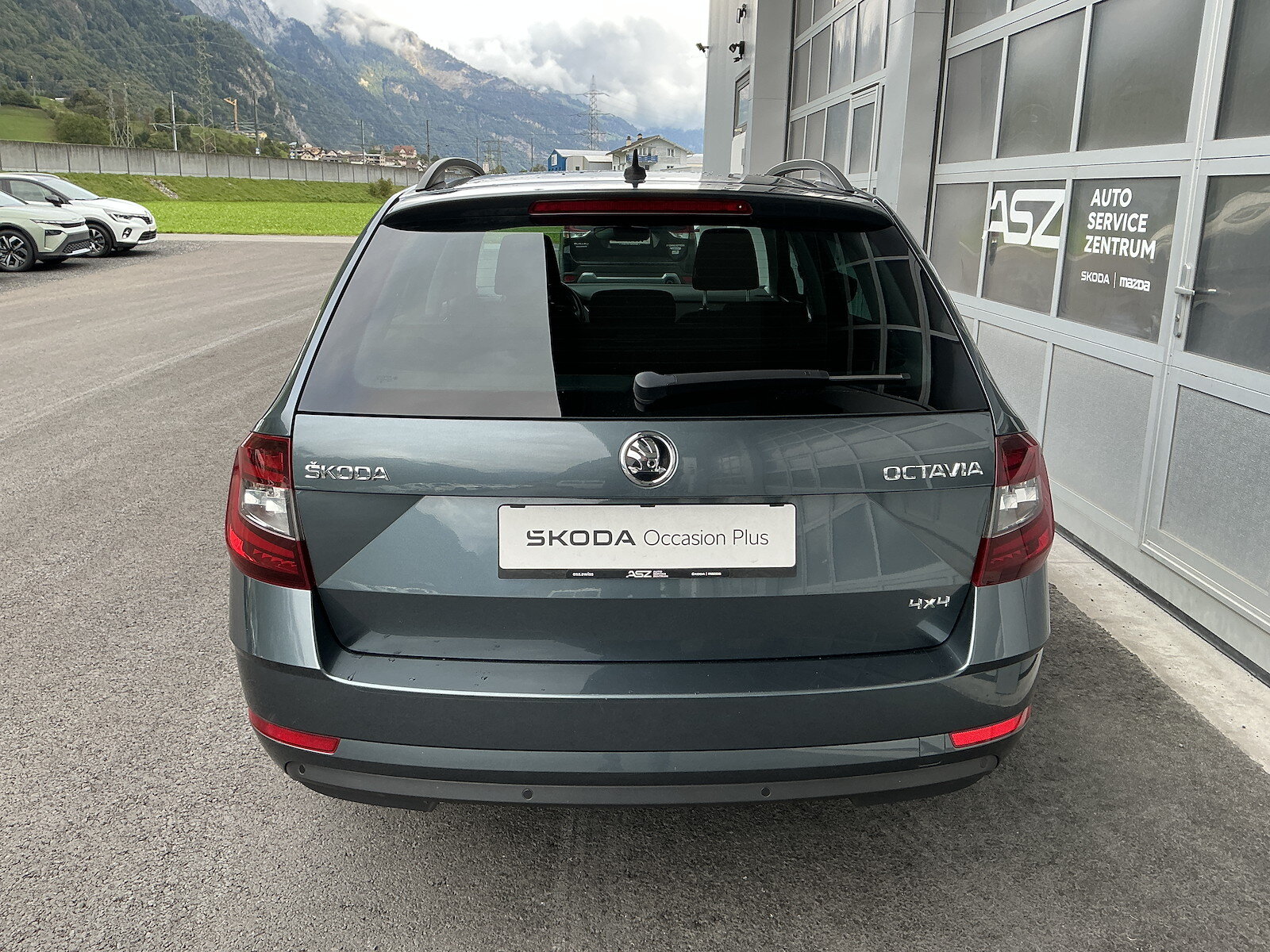 SKODA Octavia  Combi 1.6 TDI 115 Clever 4x4, Diesel, Occasion / Gebraucht, Handschaltung - 3