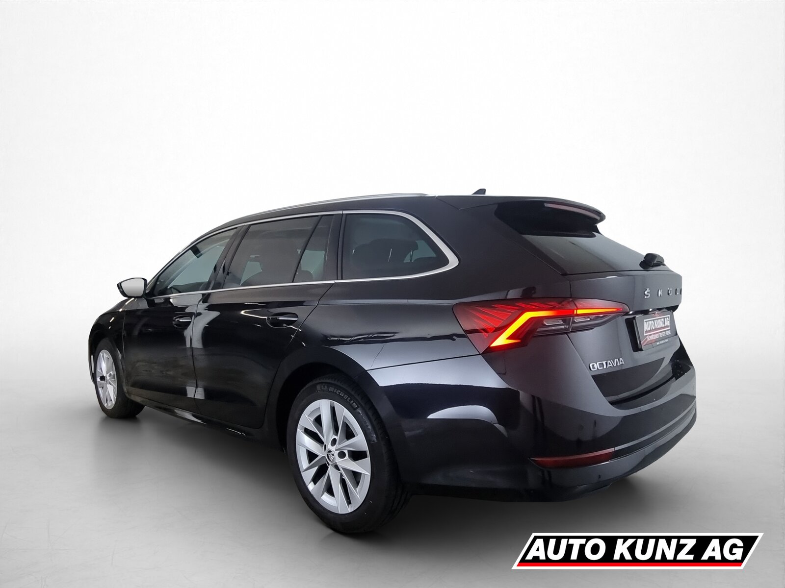 SKODA Octavia Combi 2.0 TDI 150 Ambition DSG, Diesel, Occasion / Utilisé, Automatique - 4