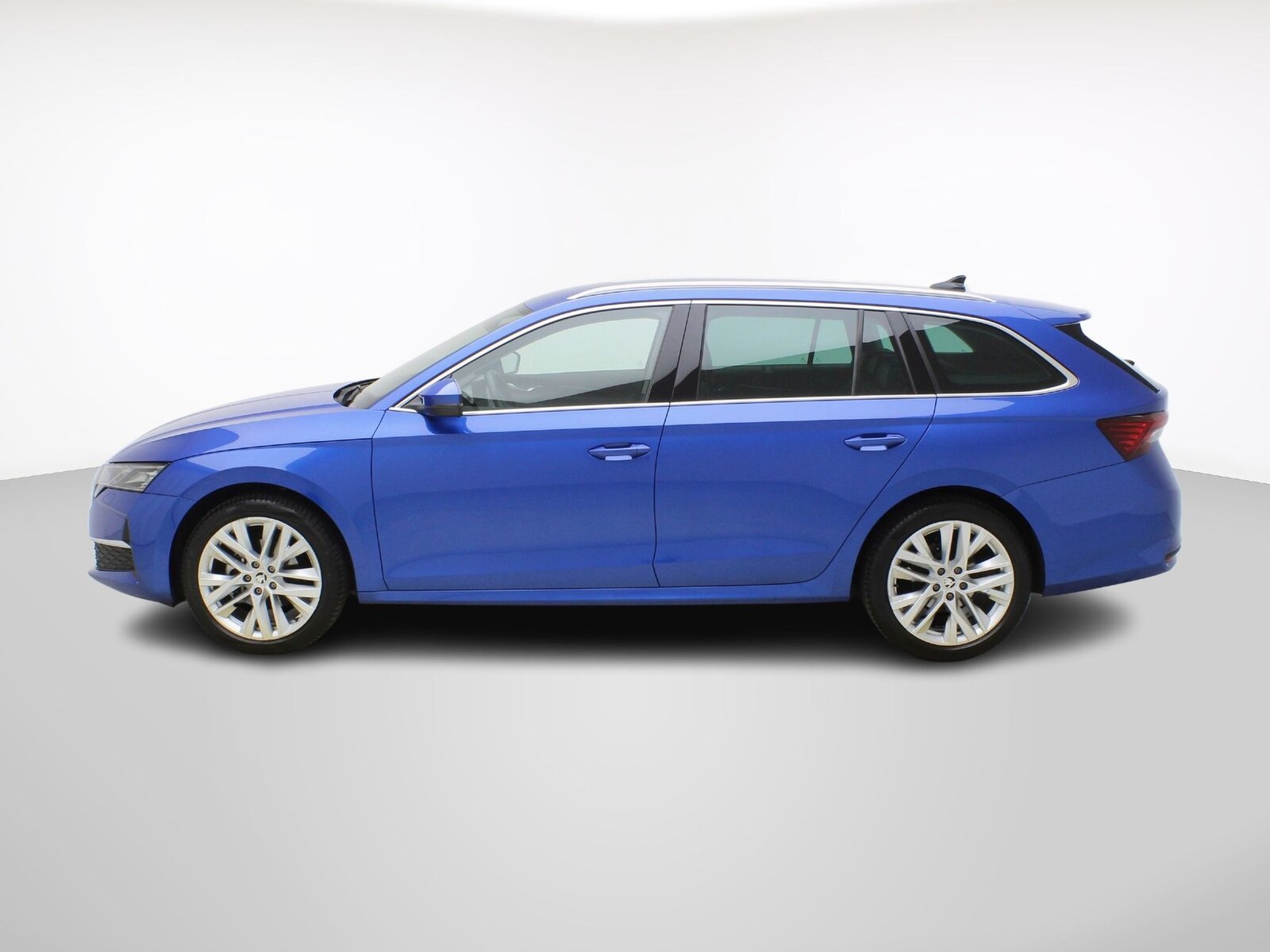 SKODA Octavia 1.5 TSI DSG mHEV Selection Lodge, Hybride Léger Essence/Électricité, Occasion / Utilisé, Automatique - 3