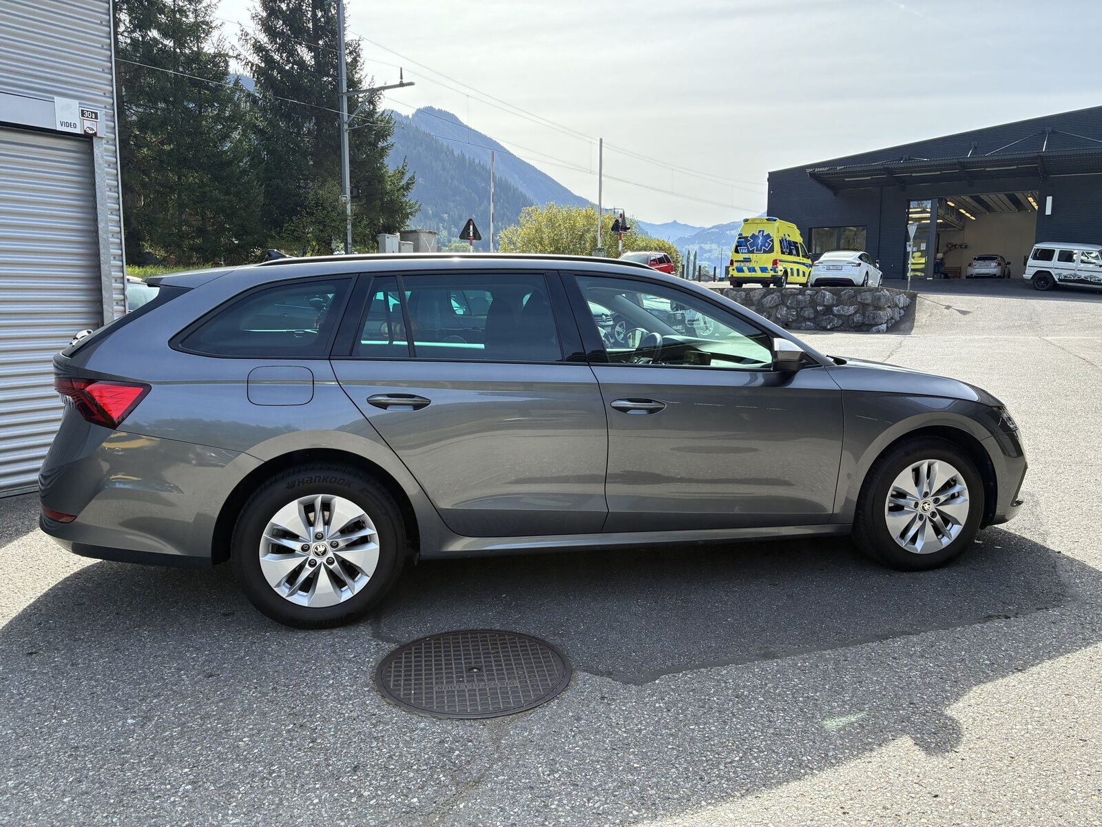SKODA Octavia Ambition, Diesel, Occasion / Utilisé, Automatique - 6