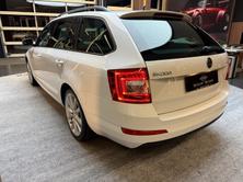 SKODA Octavia Combi 1.8 TSI Ambition DSG, Essence, Occasion / Utilisé, Automatique - 5