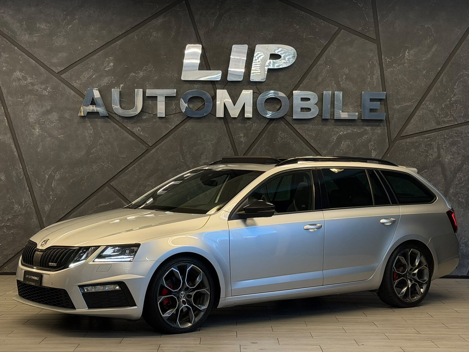 SKODA Octavia Combi 2.0 TDI RS 4x4 DSG
