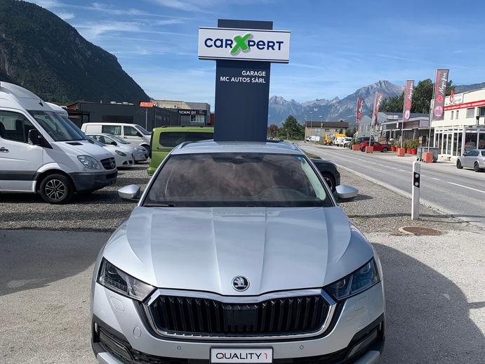 SKODA Octavia Combi 2.0 TSI DSG Scout 4x4, Benzina, Occasioni / Usate, Automatico