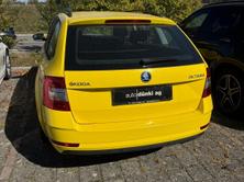 SKODA Octavia Combi 1.5 TSI Ambition DSG, Petrol, Second hand / Used, Automatic - 3