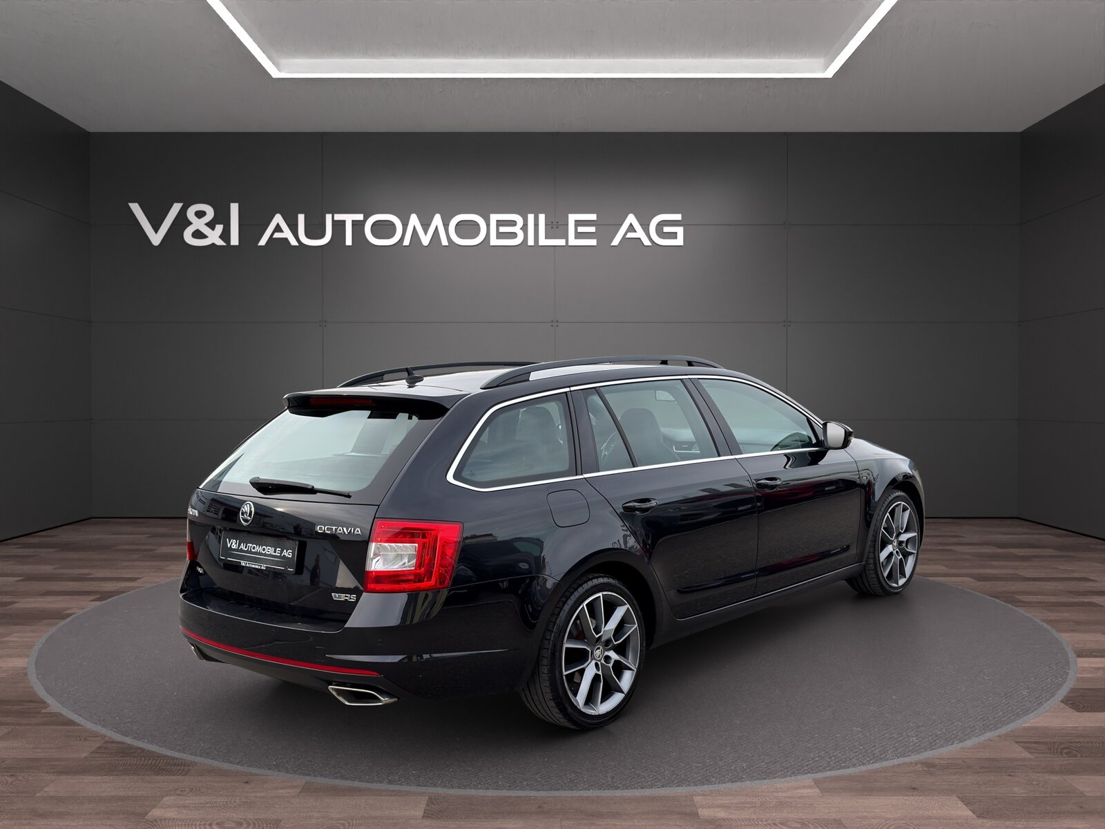 SKODA Octavia Combi 2.0 TDI RS 4x4 DSG, Diesel, Second hand / Used, Automatic - 5