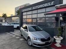SKODA Octavia Combi 2.0 TDI Ambition 4x4, Diesel, Second hand / Used, Automatic - 2