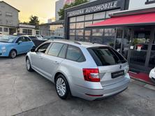 SKODA Octavia Combi 2.0 TDI Ambition 4x4, Diesel, Second hand / Used, Automatic - 6