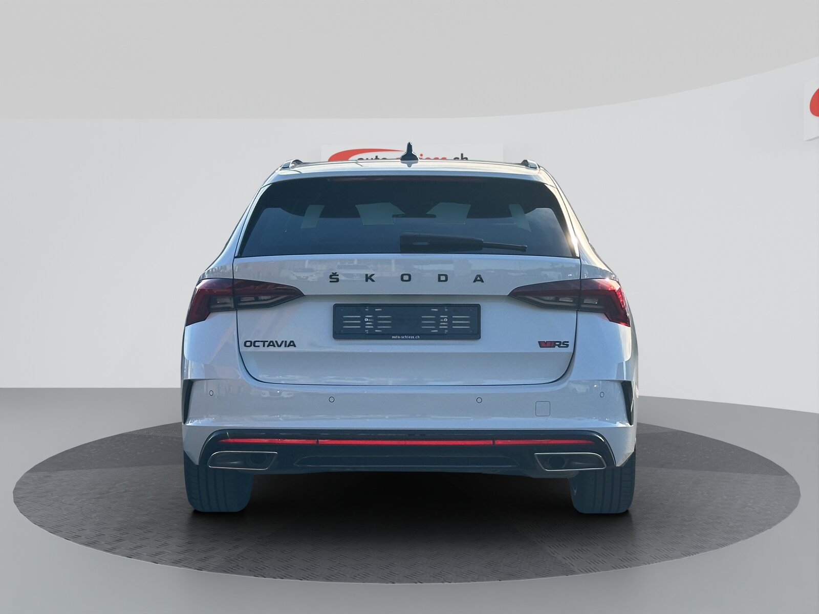 SKODA Octavia Combi 2.0 TSI DSG RS, Benzin, Occasion / Gebraucht, Automatik - 4