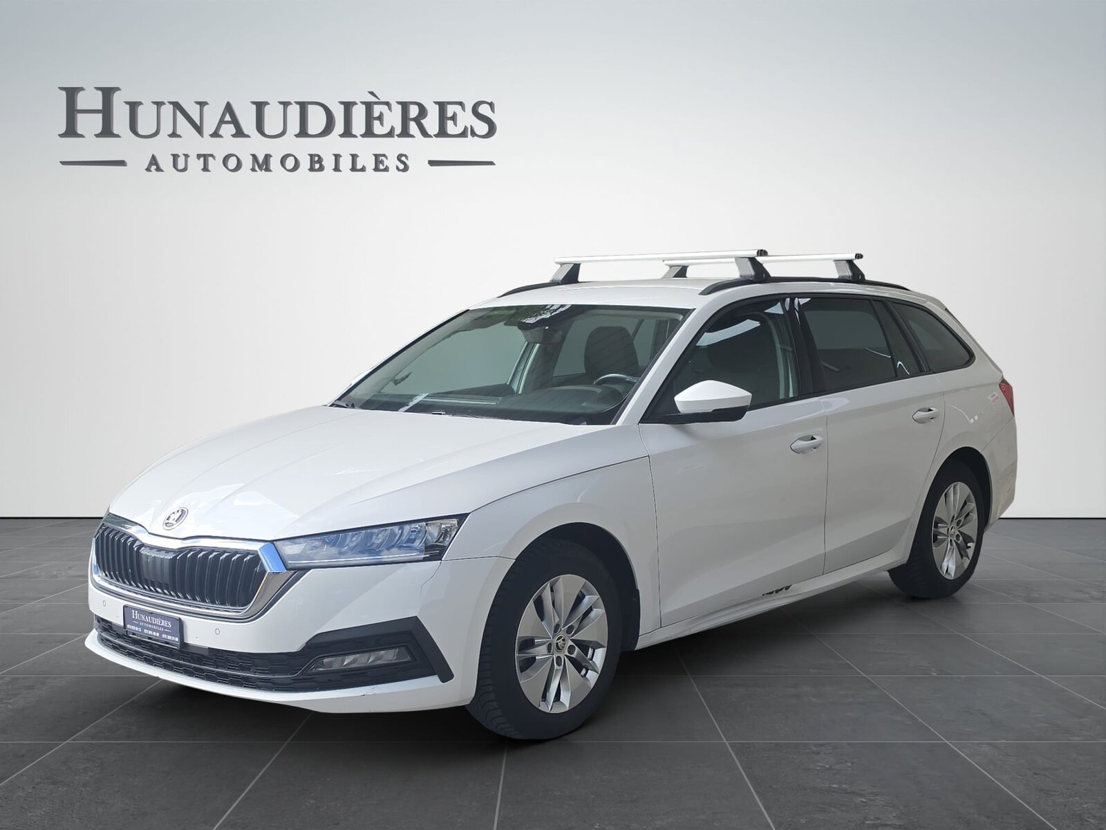 SKODA Octavia Combi 2.0 TDI DSG Ambition 4x4