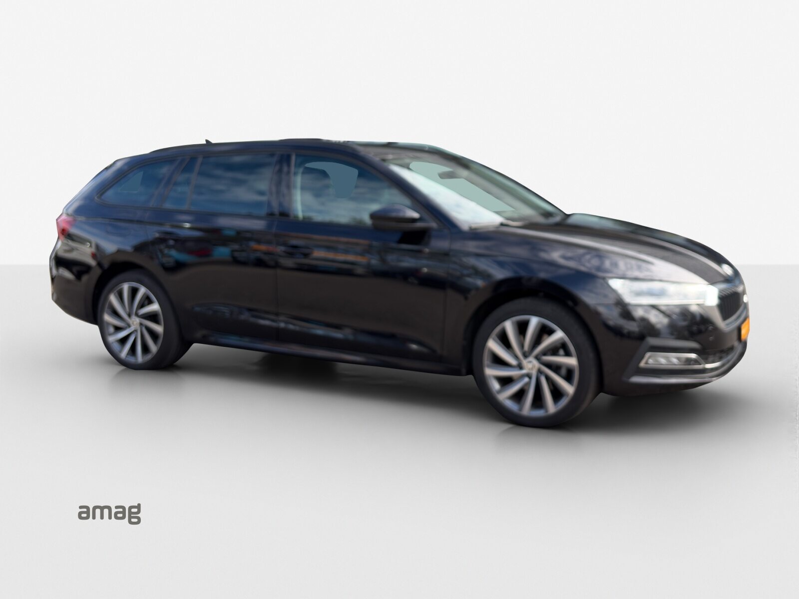 SKODA Octavia Style, Petrol, Second hand / Used, Automatic - 6