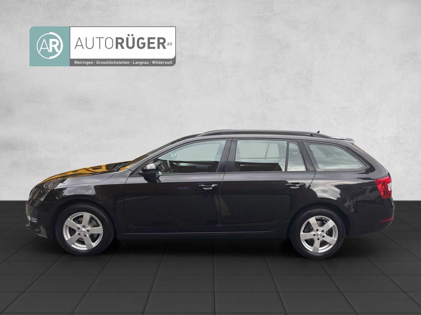SKODA Octavia Combi 2.0 TDI Ambition 4x4, Diesel, Second hand / Used, Automatic - 3