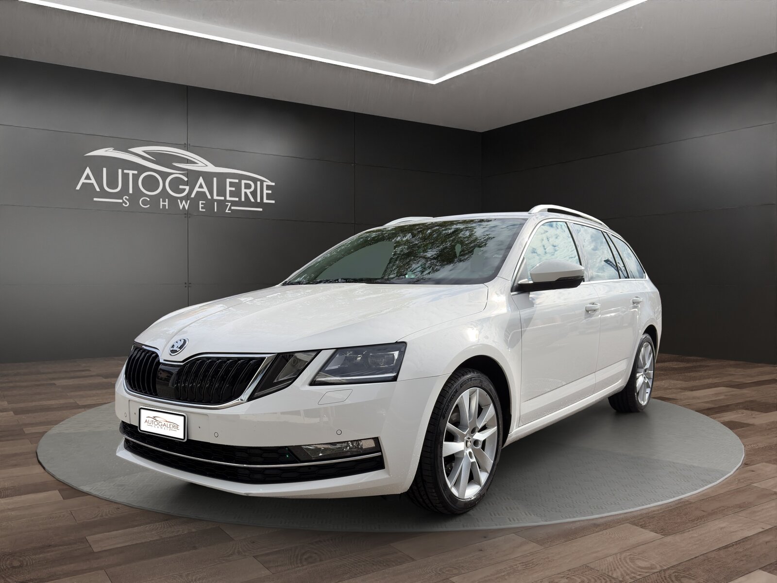 SKODA Octavia Combi 1.5 TSI Style DSG Leichter Hagelschaden SEH