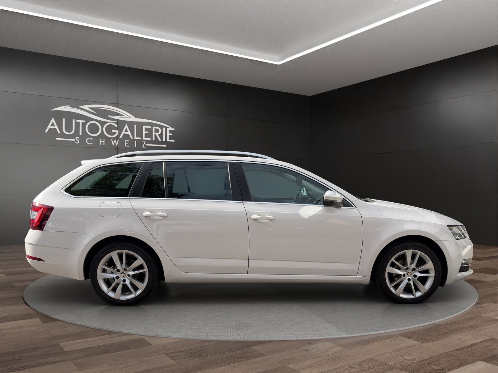 SKODA Octavia Combi 1.5 TSI Style DSG Leichter Hagelschaden SEH, Benzin, Occasion / Gebraucht, Automatik - 6