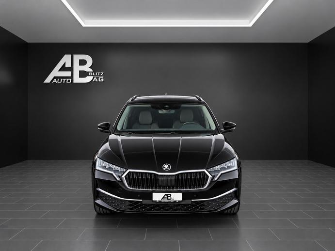 SKODA Octavia Kombi 2.0 TDI DSG Selection mit 150 PS, Diesel, Occasioni / Usate, Automatico