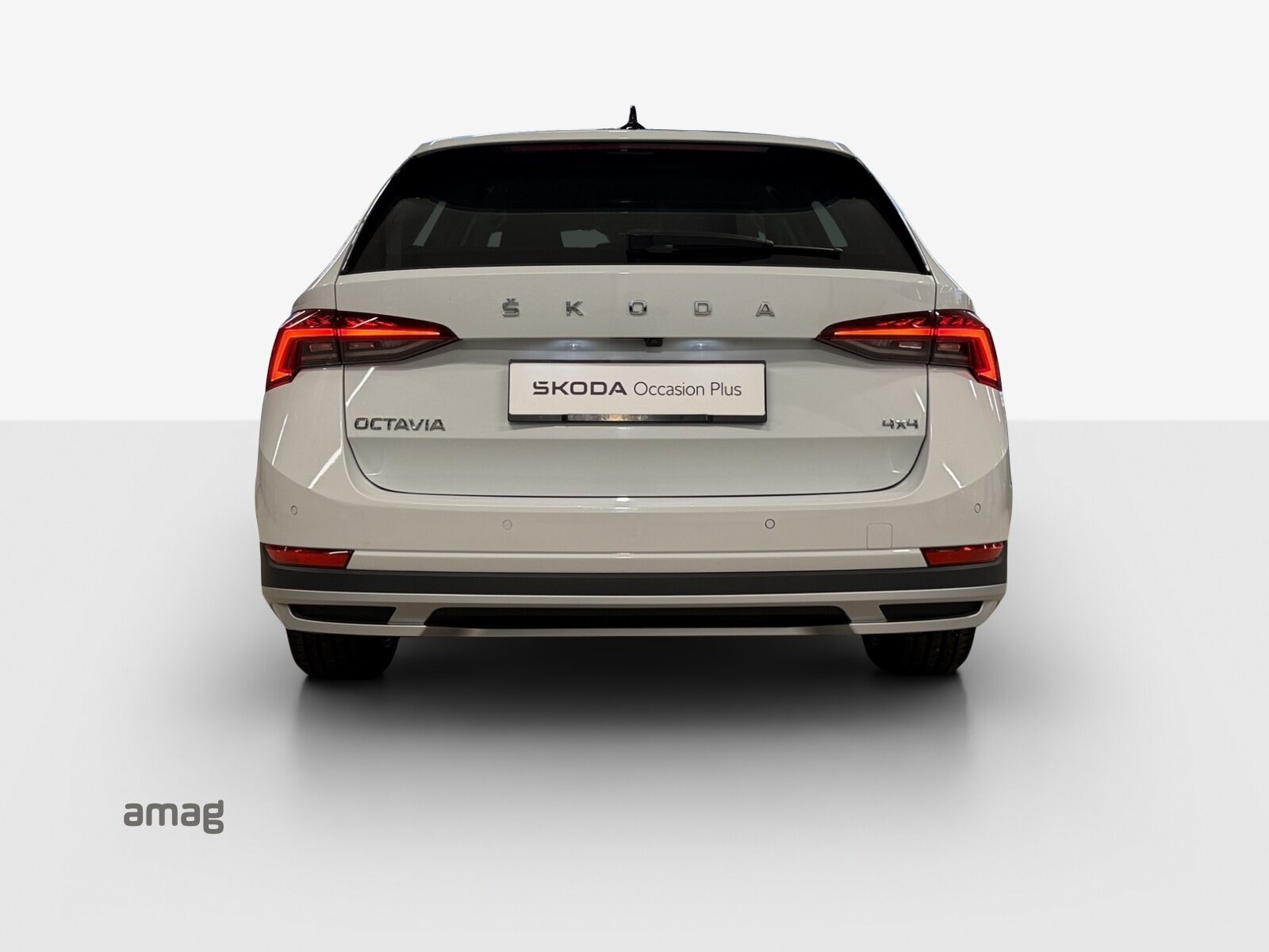 SKODA NEW OCTAVIA Scout, Diesel, Occasion / Utilisé, Automatique - 4