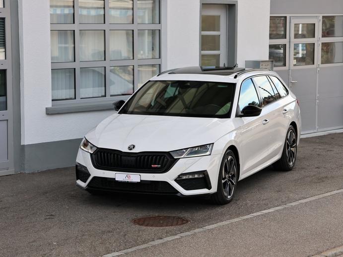 SKODA Octavia Combi 2.0 TDI DSG RS 4x4 (CH) + 2.0T AHK, Diesel, Occasioni / Usate, Automatico