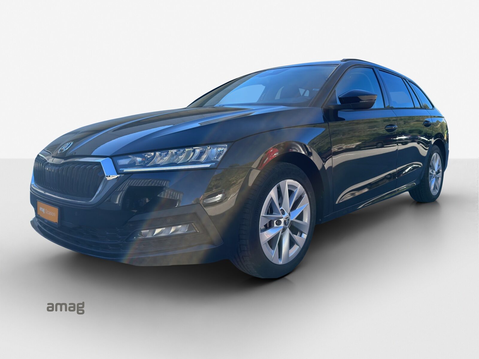 SKODA Octavia Ambition