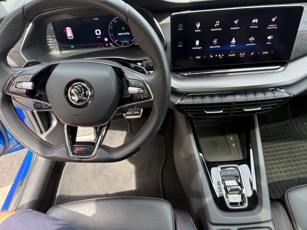 SKODA OCTAVIA Combi 2.0 TSI RS DSG, Petrol, Second hand / Used, Automatic - 5